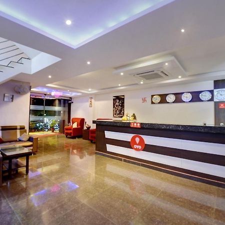 首都o萨曼维国际酒店 Belur  外观 照片